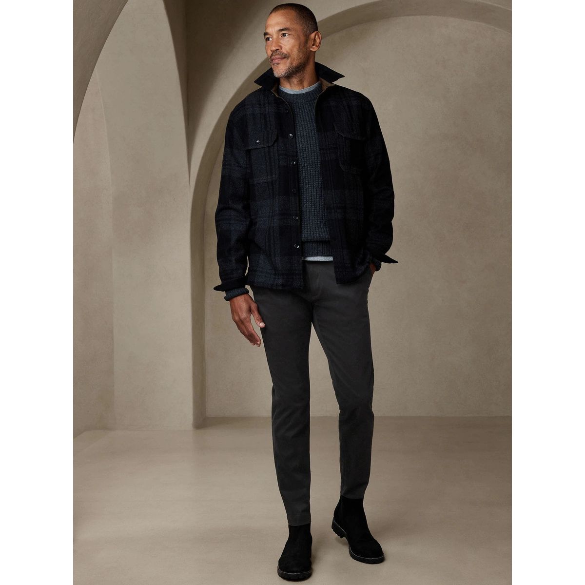 BANANA REPUBLIC - Pantalón Hombre Slim Rapid Movement Chino Café Banana Republic