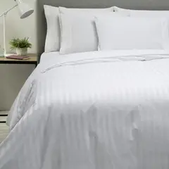 TEXTIL SUPER - FUNDA PLUMÓN BLANCO LISTADO CON ALETA KING