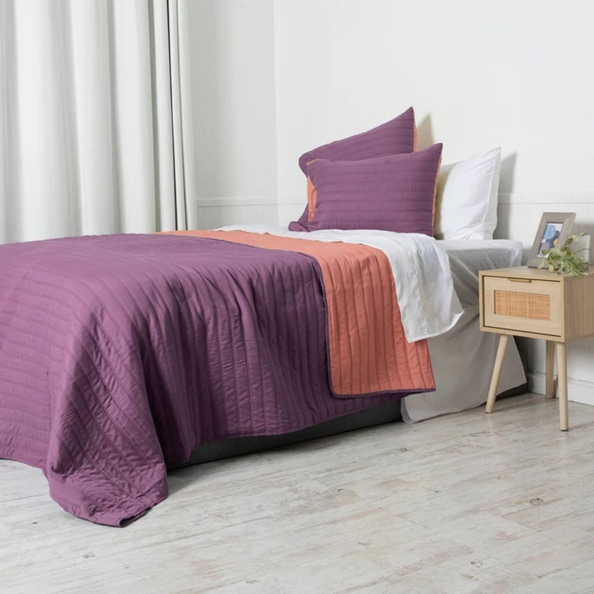 MASHINI - Quilt Toledo KING Mashini Diseño Moderno Morado Coral