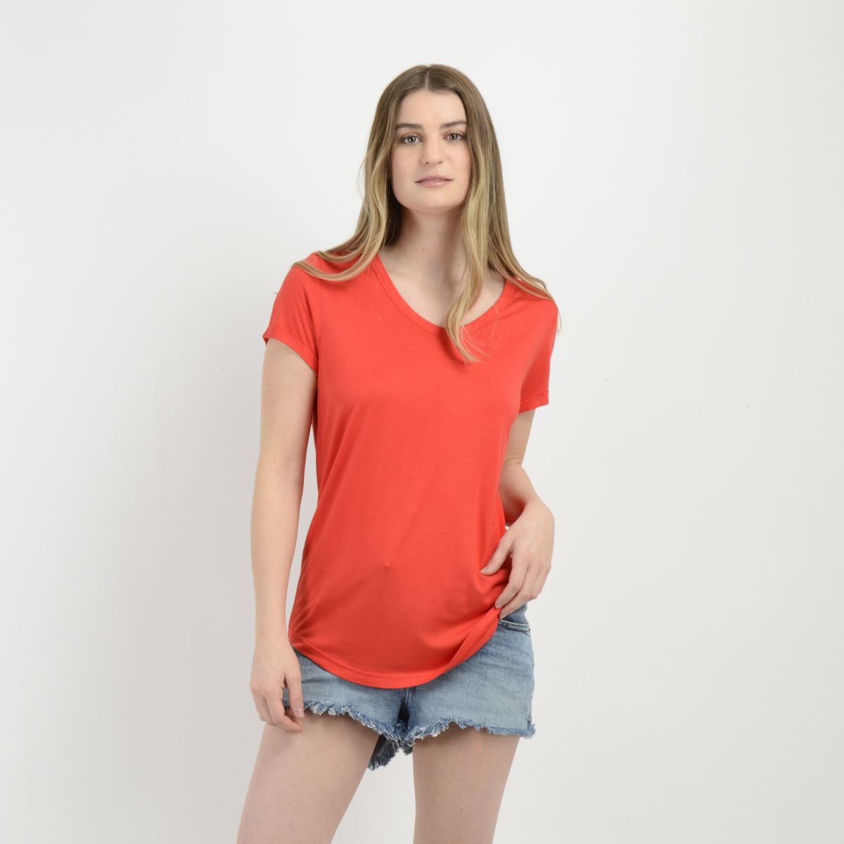 O'NEILL - POLERA MANGA CORTA ESSENTIAL II ROJO