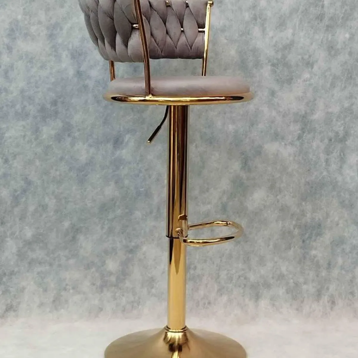 HABITA2 CHILE - Taburetes terciopelo beige base dorada Queen