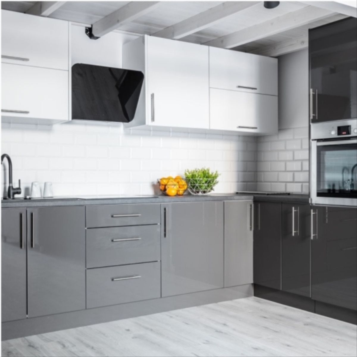 MELASEK - Melamina MDF alto brillo grafito 18mm 2,80x1,22mt