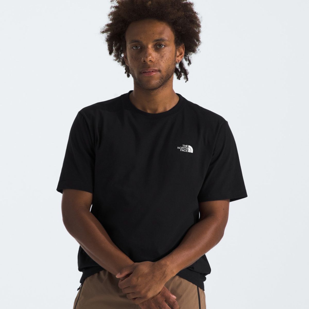 THE NORTH FACE - Polera S/S Box Nse Hombre Negro