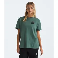 THE NORTH FACE - Polera S/S Box Half Dome Mujer Verde Oscuro