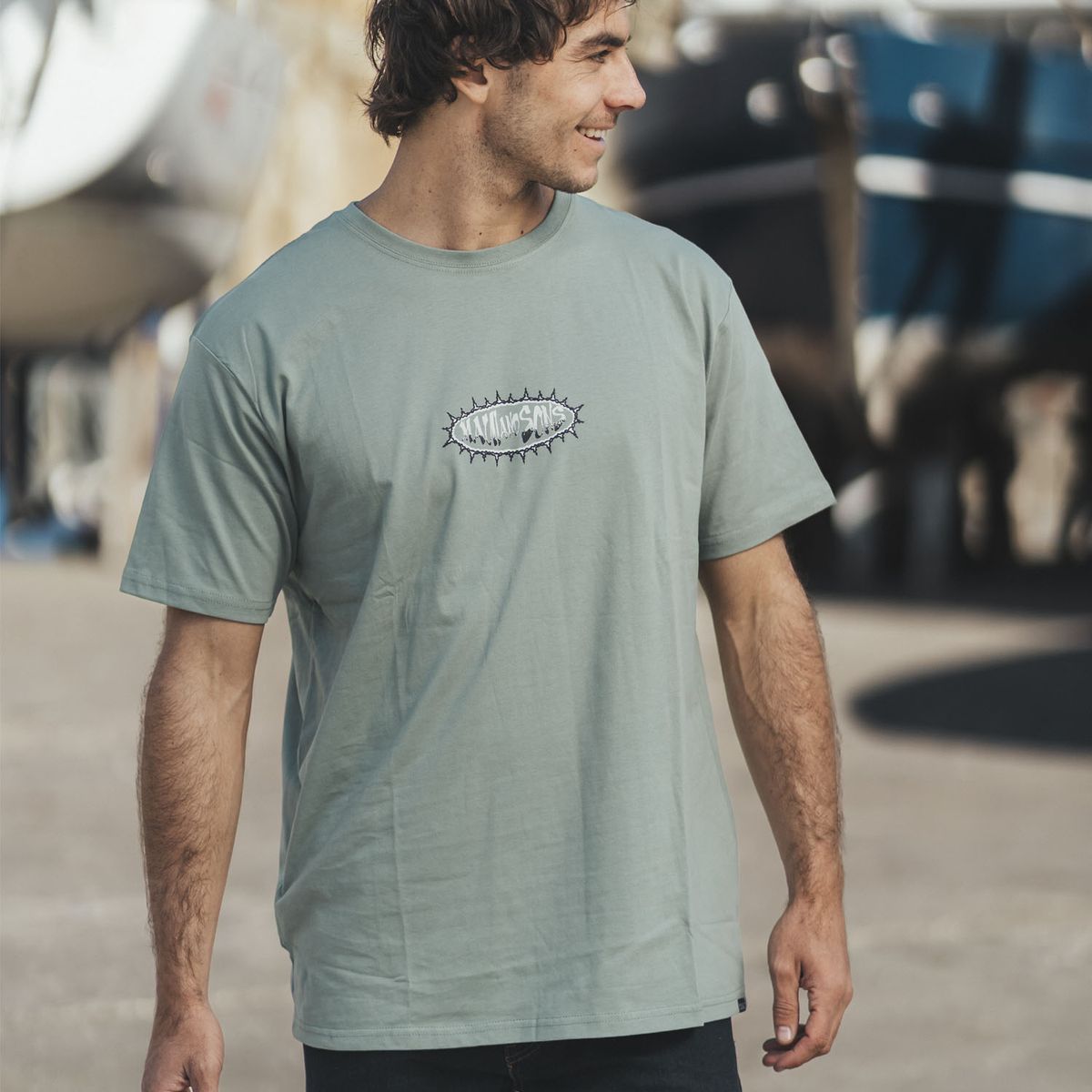 MAUI AND SONS - Polera MC Bokov Verde Hombre Maui And Sons - Verde