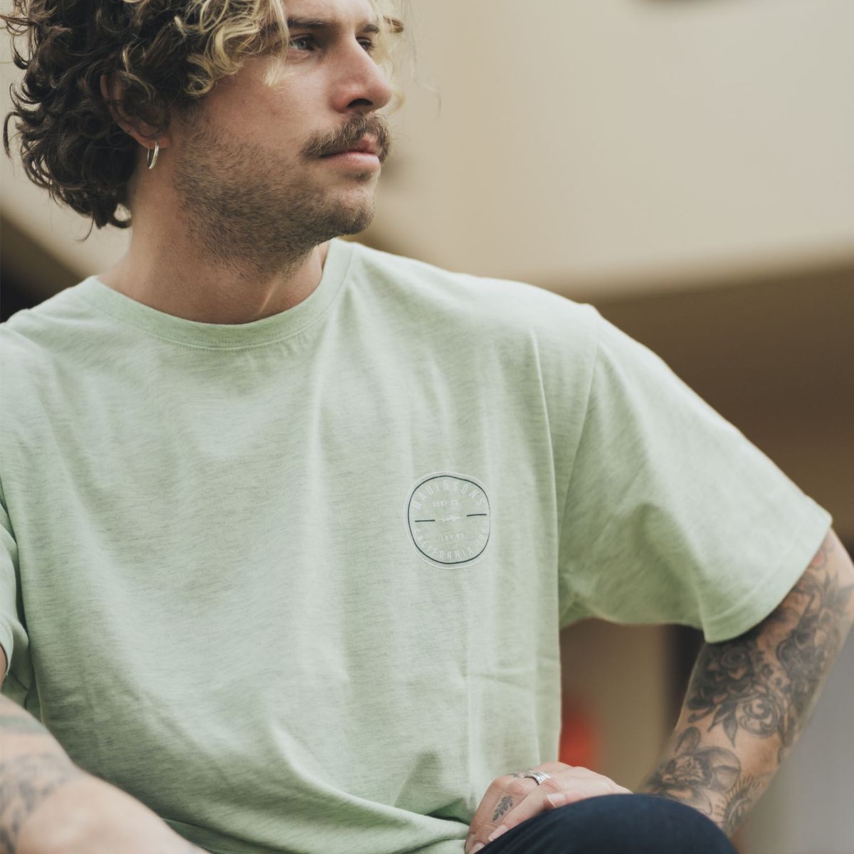 MAUI AND SONS - Polera MC Lumika Verde Hombre Maui And Sons - Verde