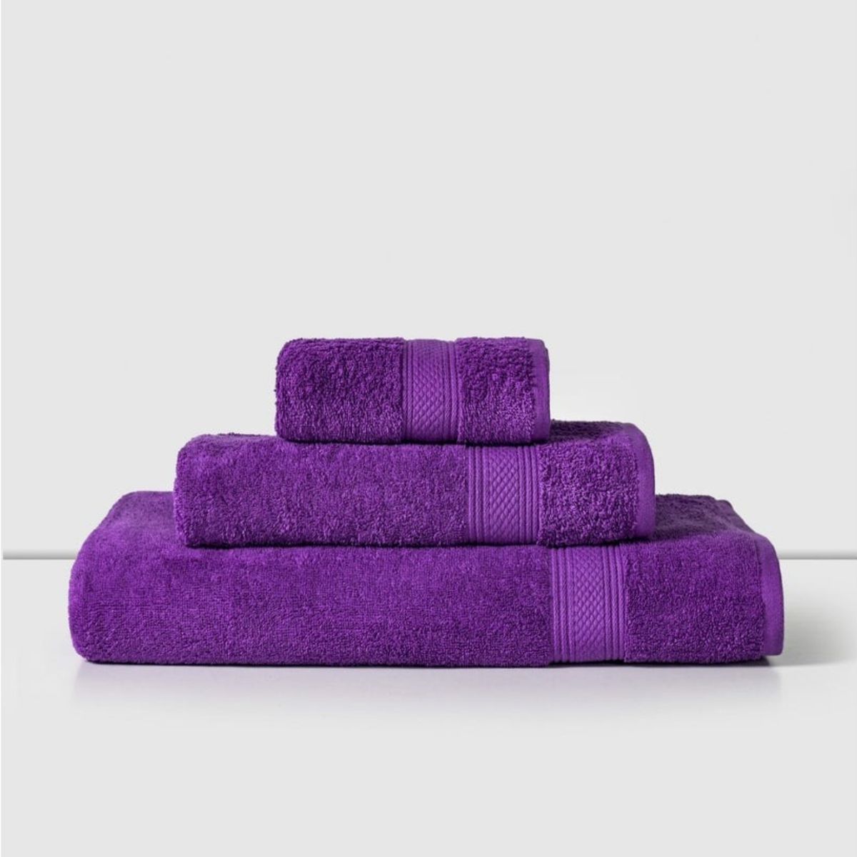 LOURDES - TOALLA DE MANO 45×90 CM  MORADO  LOURDES