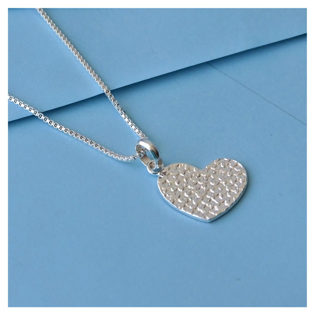 MABELITA - Cadena de Plata con Corazon Martillado