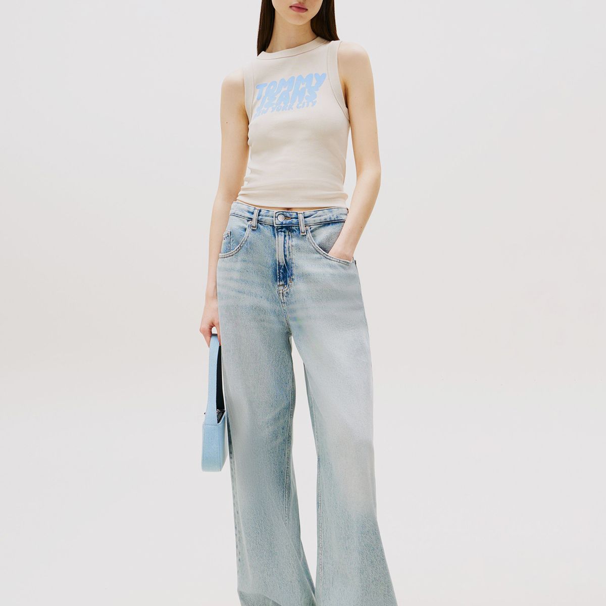 TOMMY HILFIGER - Polera Bubble Con Logo Beige Tommy Jeans