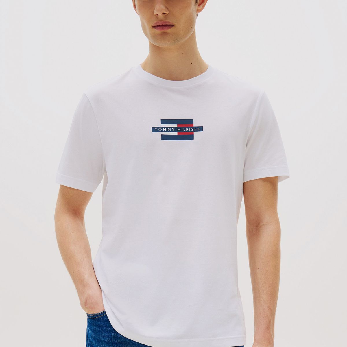 TOMMY HILFIGER - Polera Flag Box Logo Blanco Tommy Hilfiger