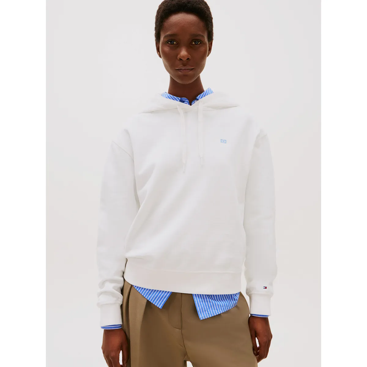 TOMMY HILFIGER - Polerón Hoodie Contrast Flag Logo Blanco Tommy Hilfiger