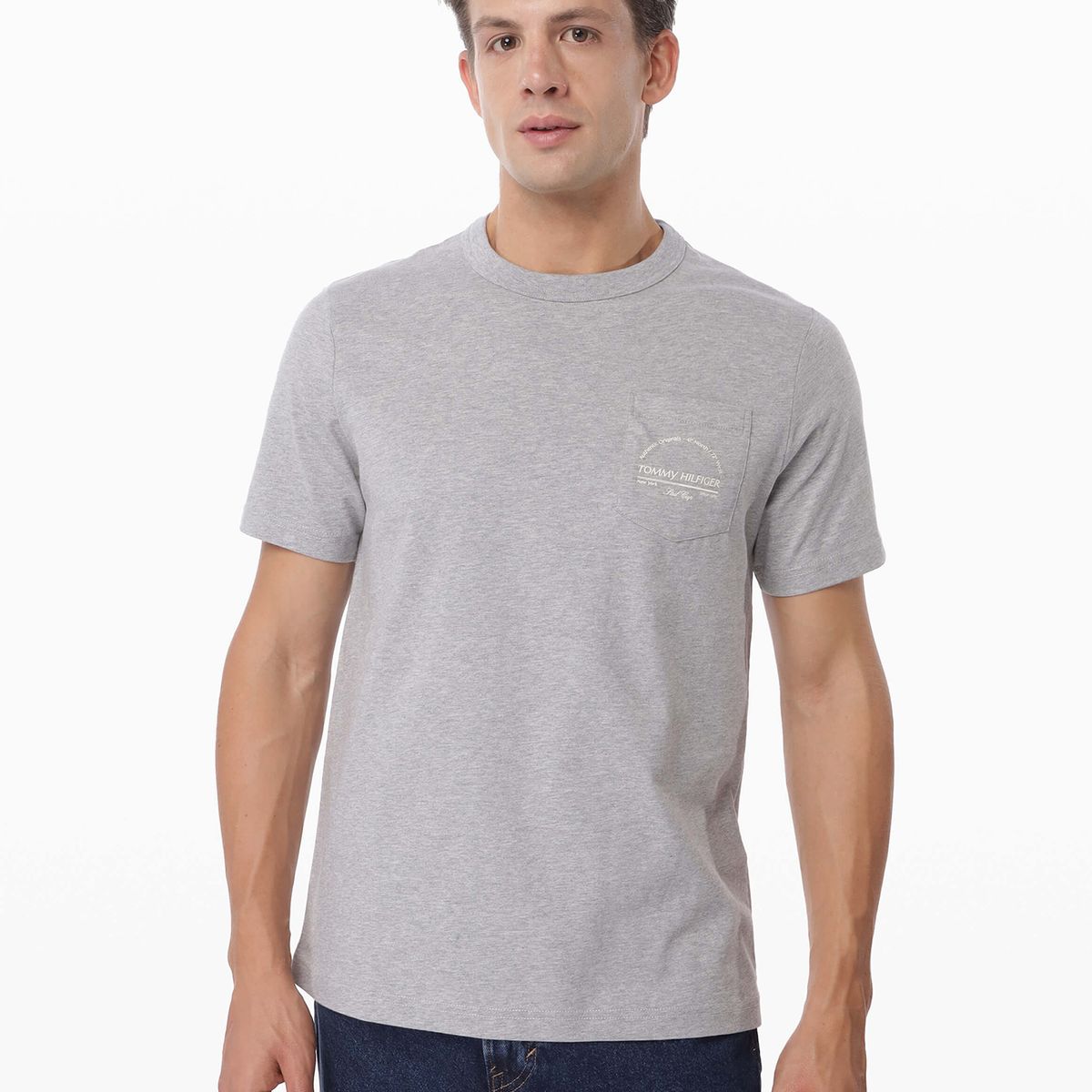 TOMMY HILFIGER - Polera Arch Pocket Con Logo Gris Tommy Hilfiger