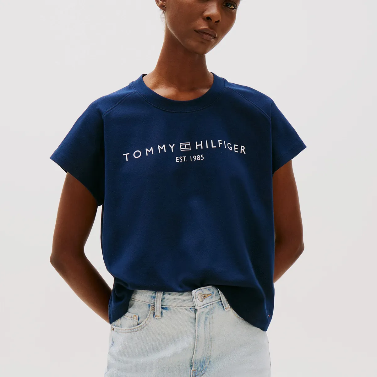 TOMMY HILFIGER - Polera Corporate Logo Azul Tommy Hilfiger