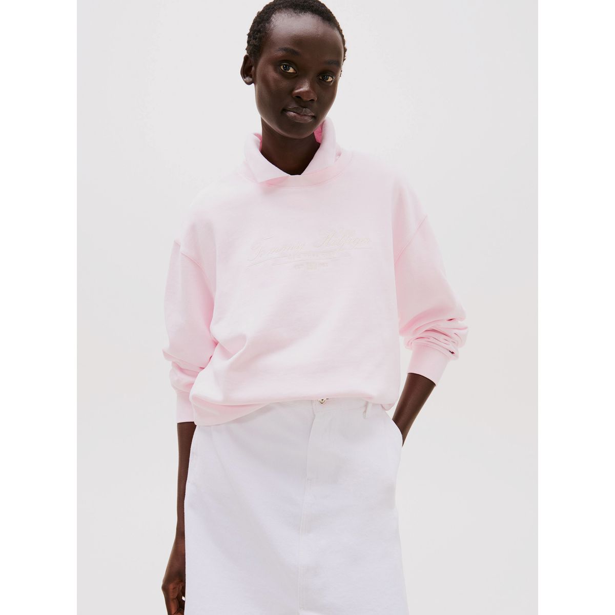 TOMMY HILFIGER - Polerón De Cuello Redondo Con Logo Rosado Tommy Hilfiger