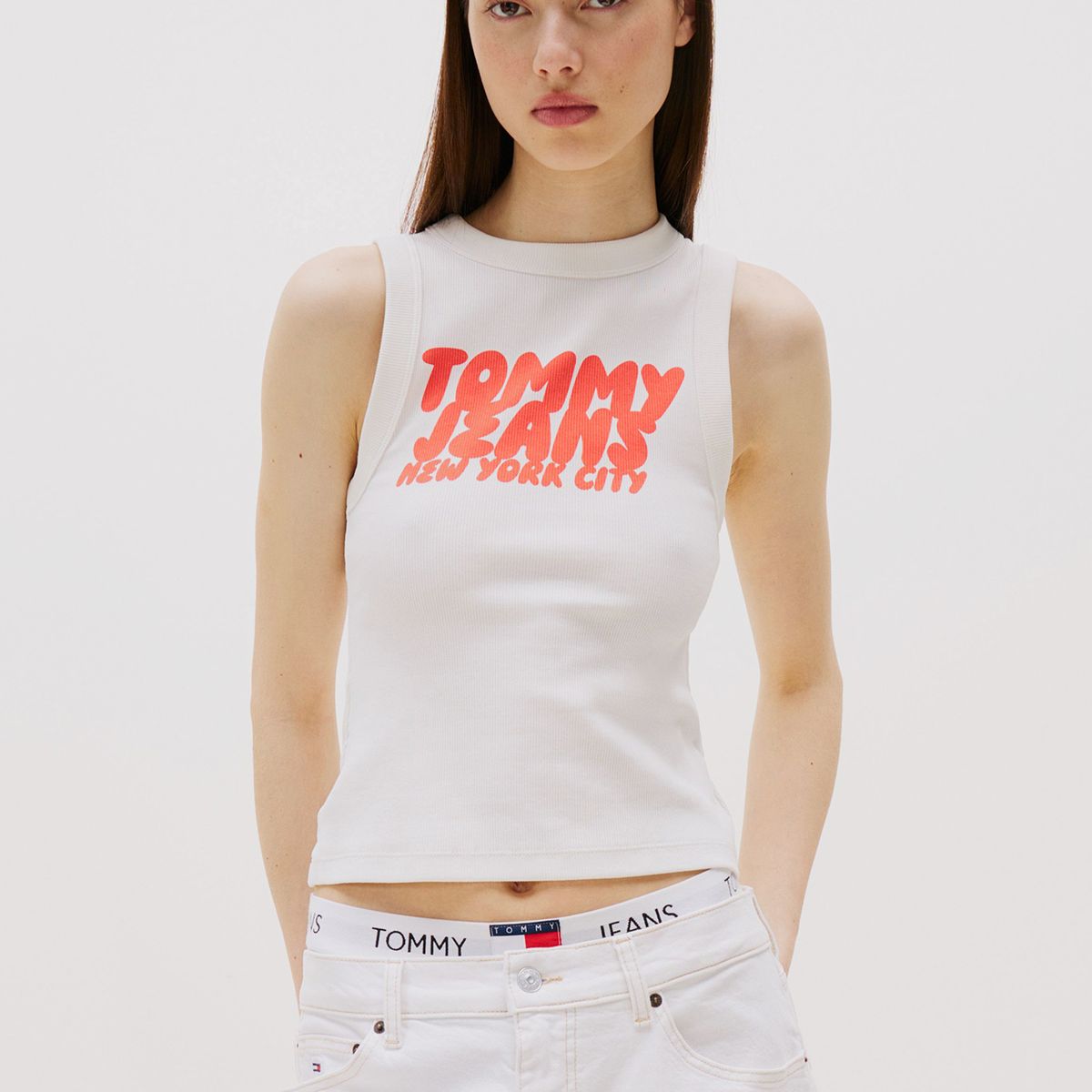 TOMMY HILFIGER - Polera Bubble Con Logo Blanco Tommy Jeans