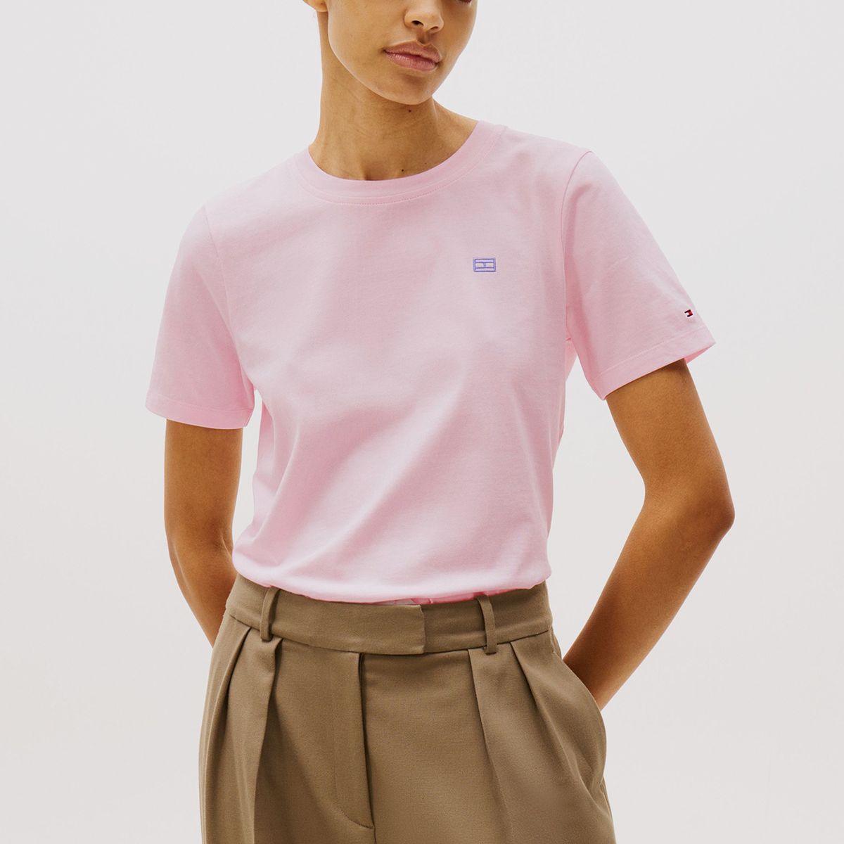 TOMMY HILFIGER - Polera Contrast Flag Logo Rosado Tommy Hilfiger