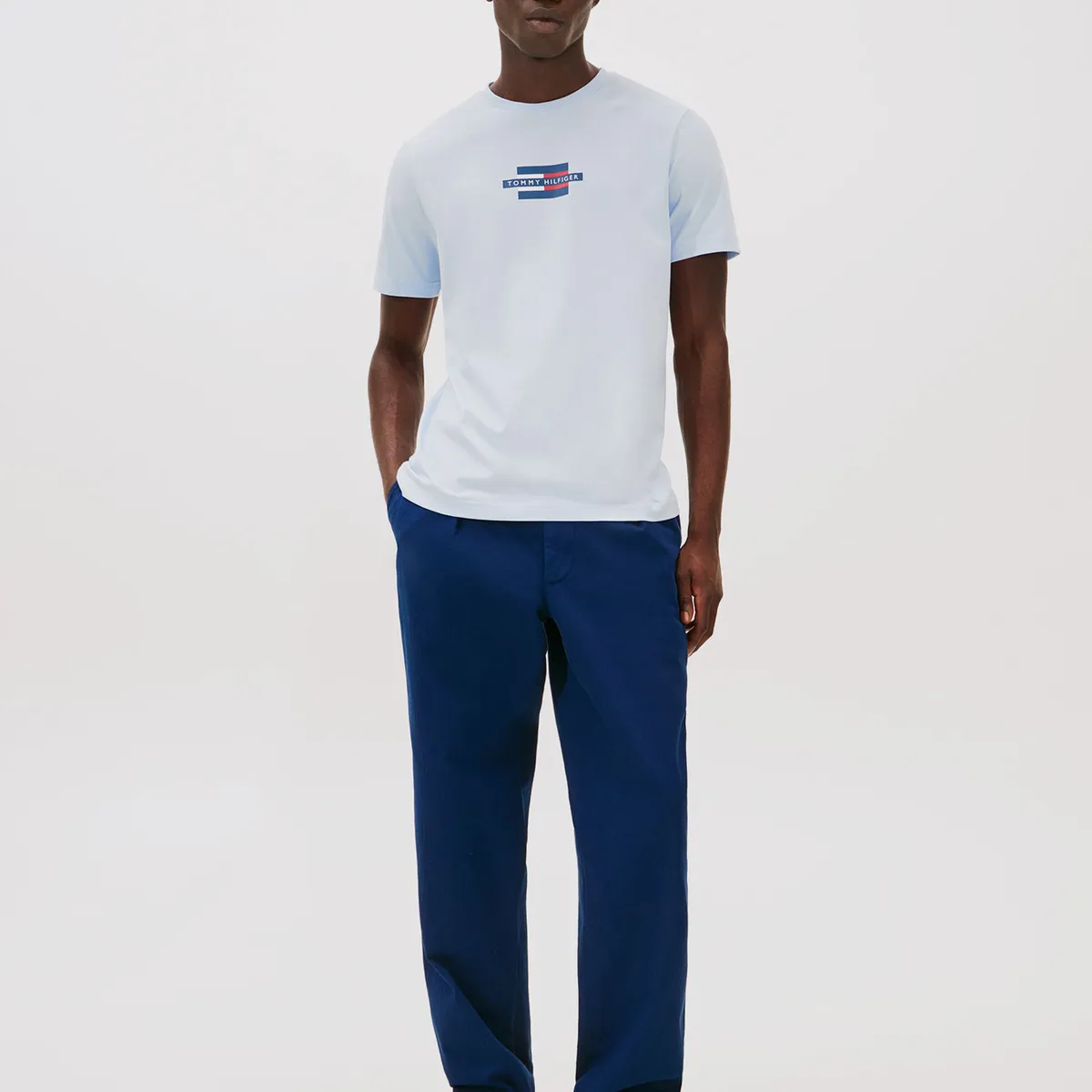 TOMMY HILFIGER - Polera Flag Box Logo Celeste Tommy Hilfiger
