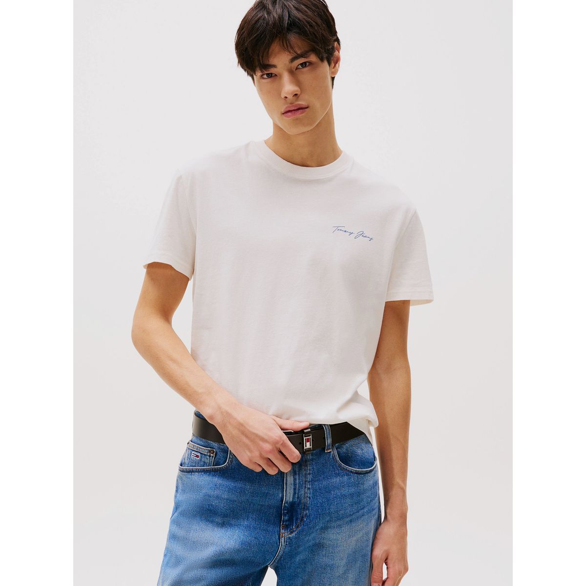 TOMMY HILFIGER - Polera Sailing Logo Regular Fit Blanco Tommy Jeans
