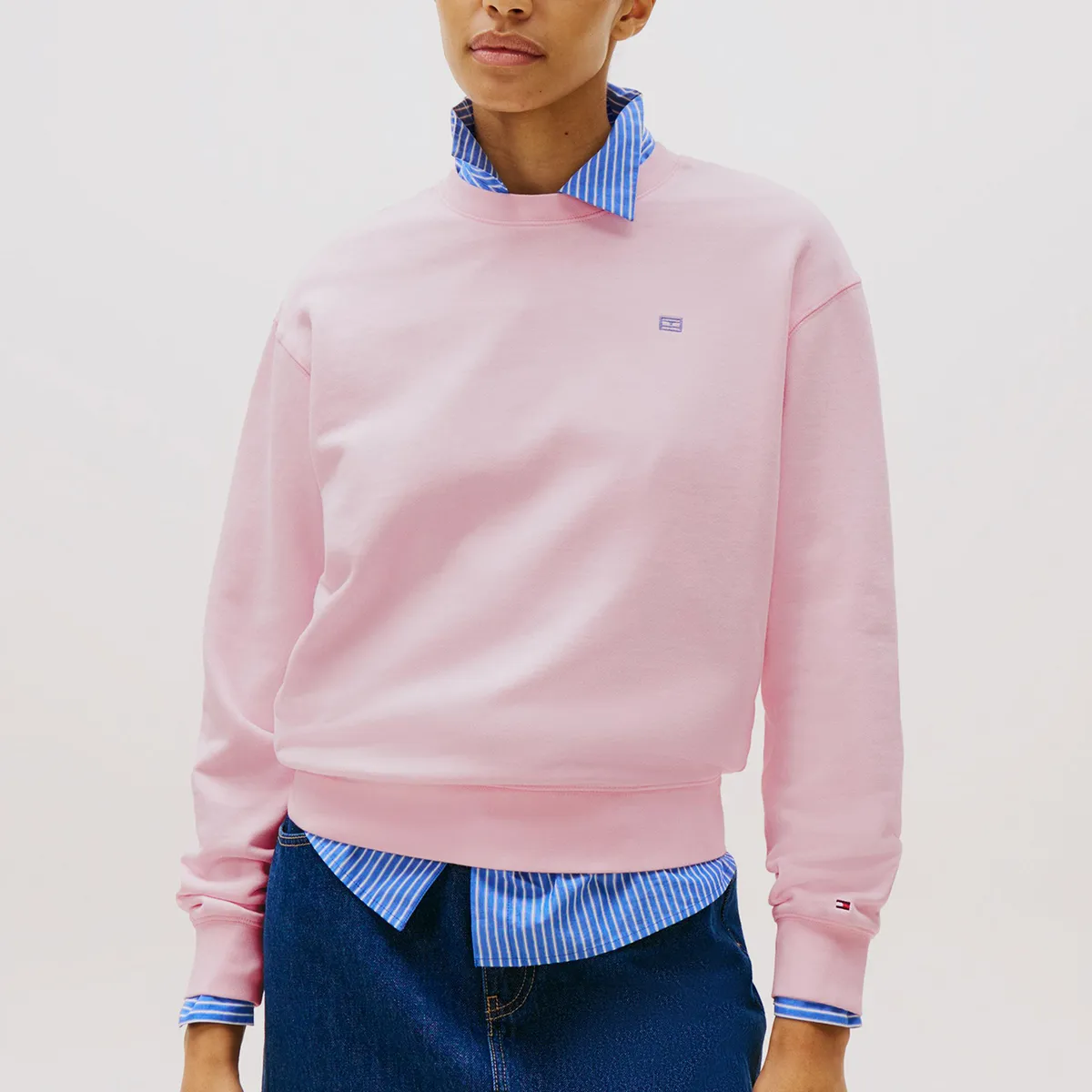 TOMMY HILFIGER - Polerón Contrast Flag Logo Rosado Tommy Hilfiger