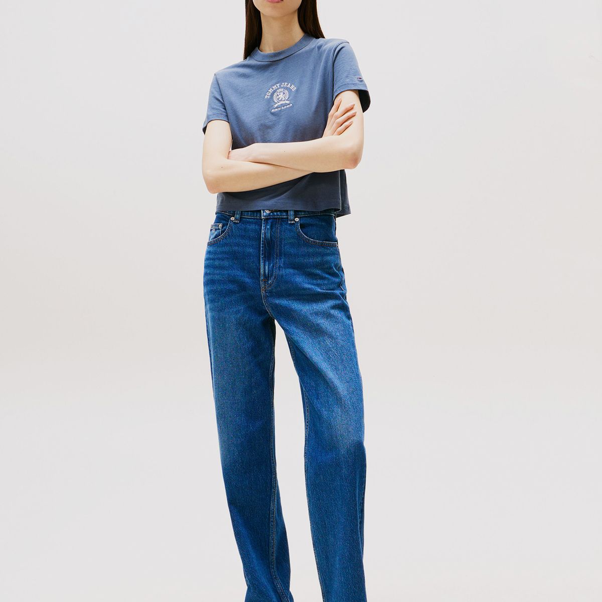 TOMMY HILFIGER - Polera Varsity Crest Logo Azul Tommy Jeans