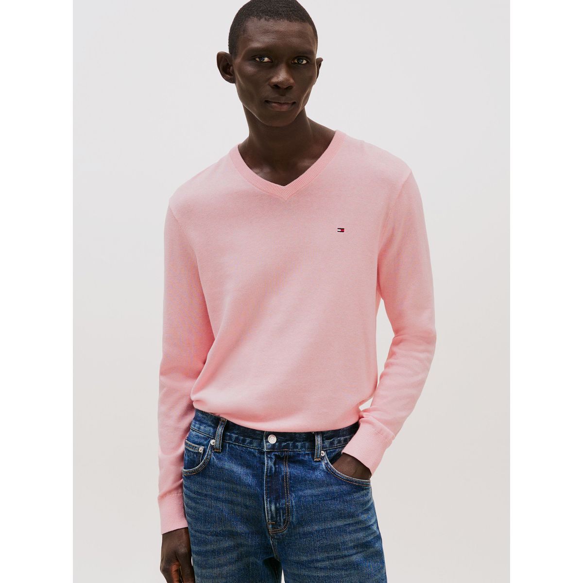 TOMMY HILFIGER - Sweater Básico Signature V-Neck Rosado Tommy Hilfiger