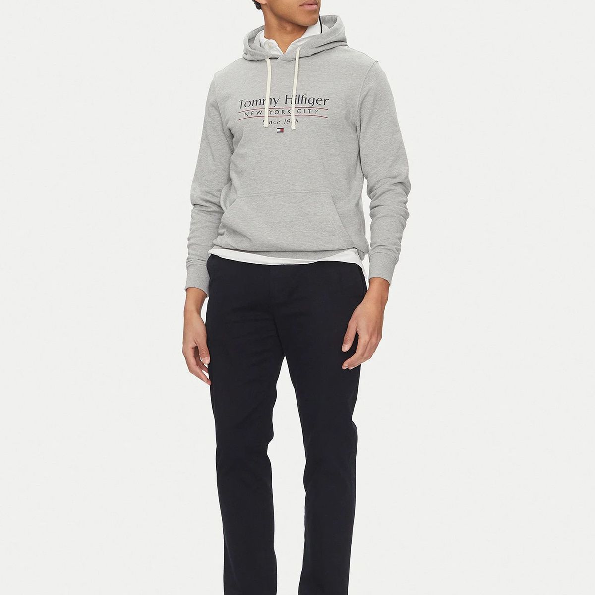 TOMMY HILFIGER - Polerón Hoodie Center Stack Logo Gris Tommy Hilfiger