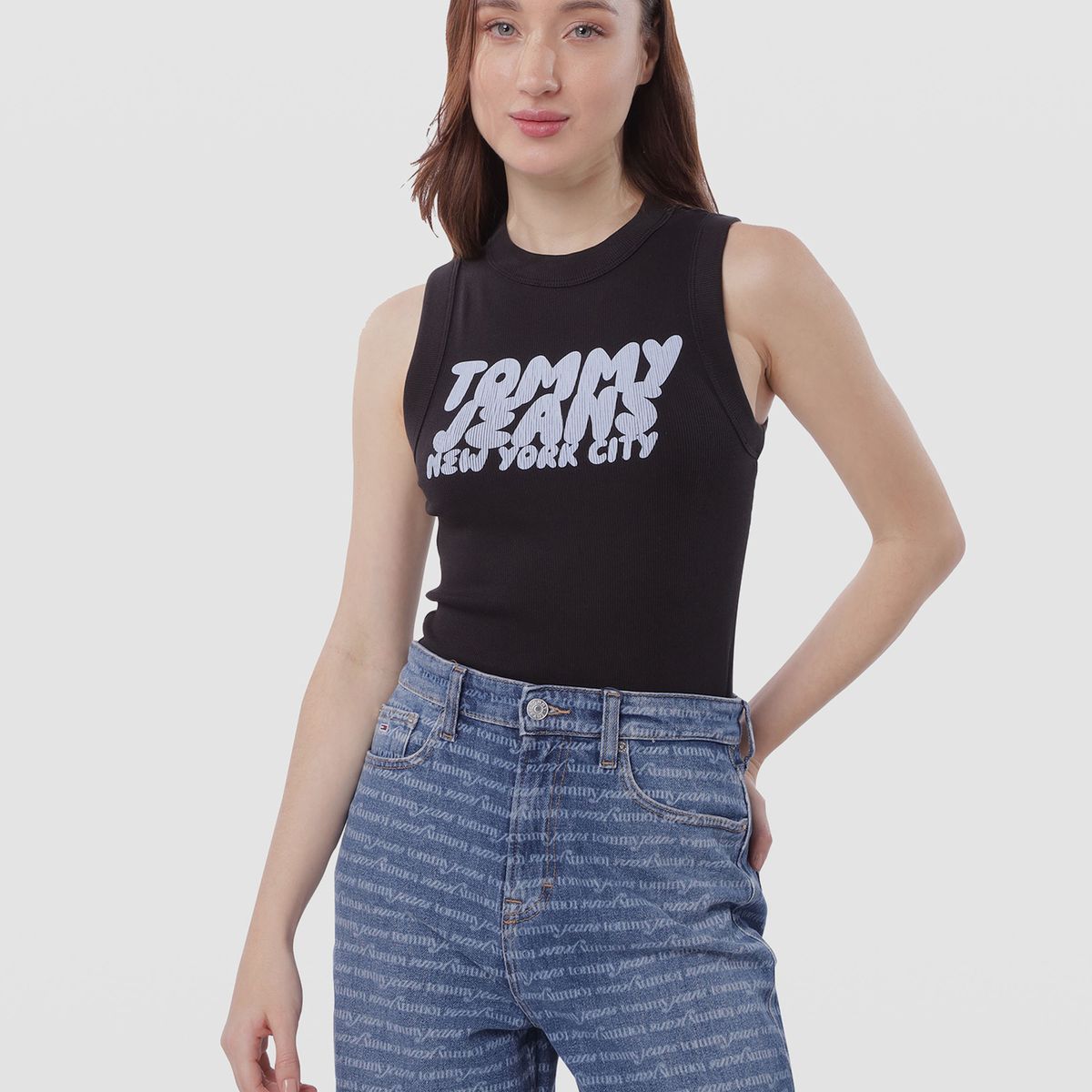 TOMMY HILFIGER - Polera Bubble Con Logo Negro Tommy Jeans