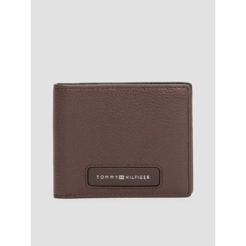TOMMY HILFIGER - Billetera De Cuero Monogram Café Tommy Hilfiger