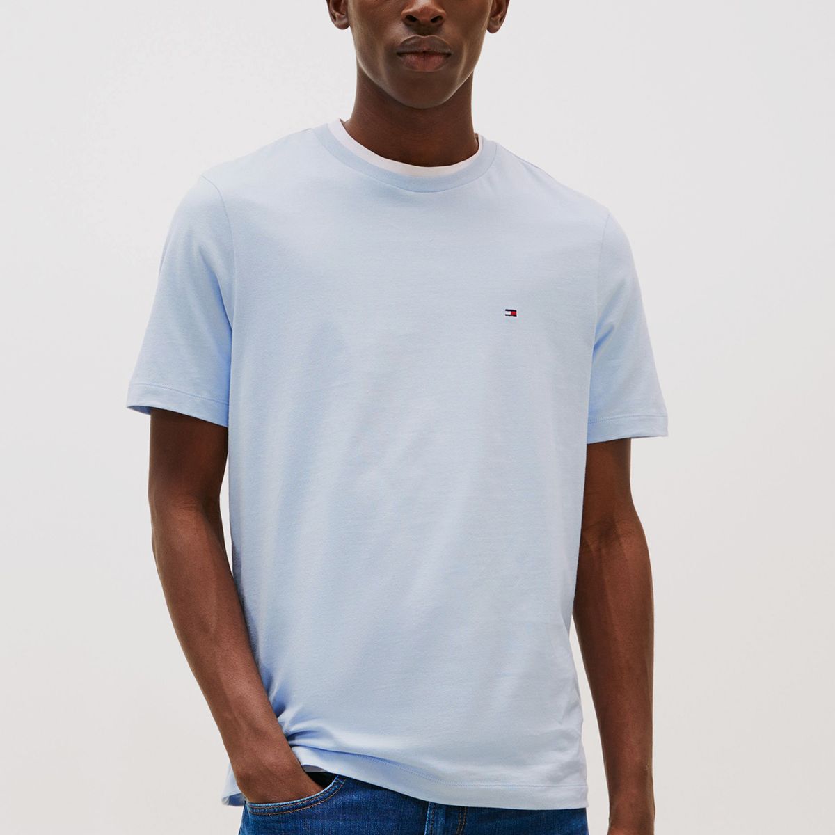 TOMMY HILFIGER - Polera Essential Cotton C-Neck Regular Fit Celeste Tommy Hilfiger