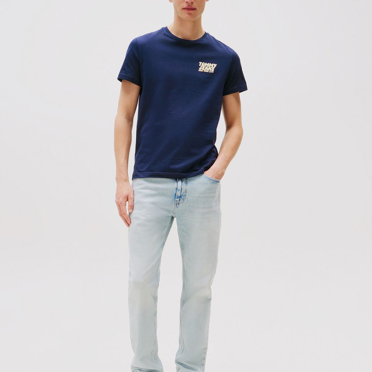 TOMMY HILFIGER - Polera Bubble Logo Slim Fit Azul Tommy Jeans