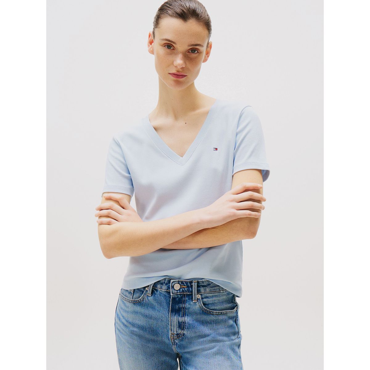 TOMMY HILFIGER - Polera A Rayas V-Neck Slim Fit Celeste Tommy Hilfiger