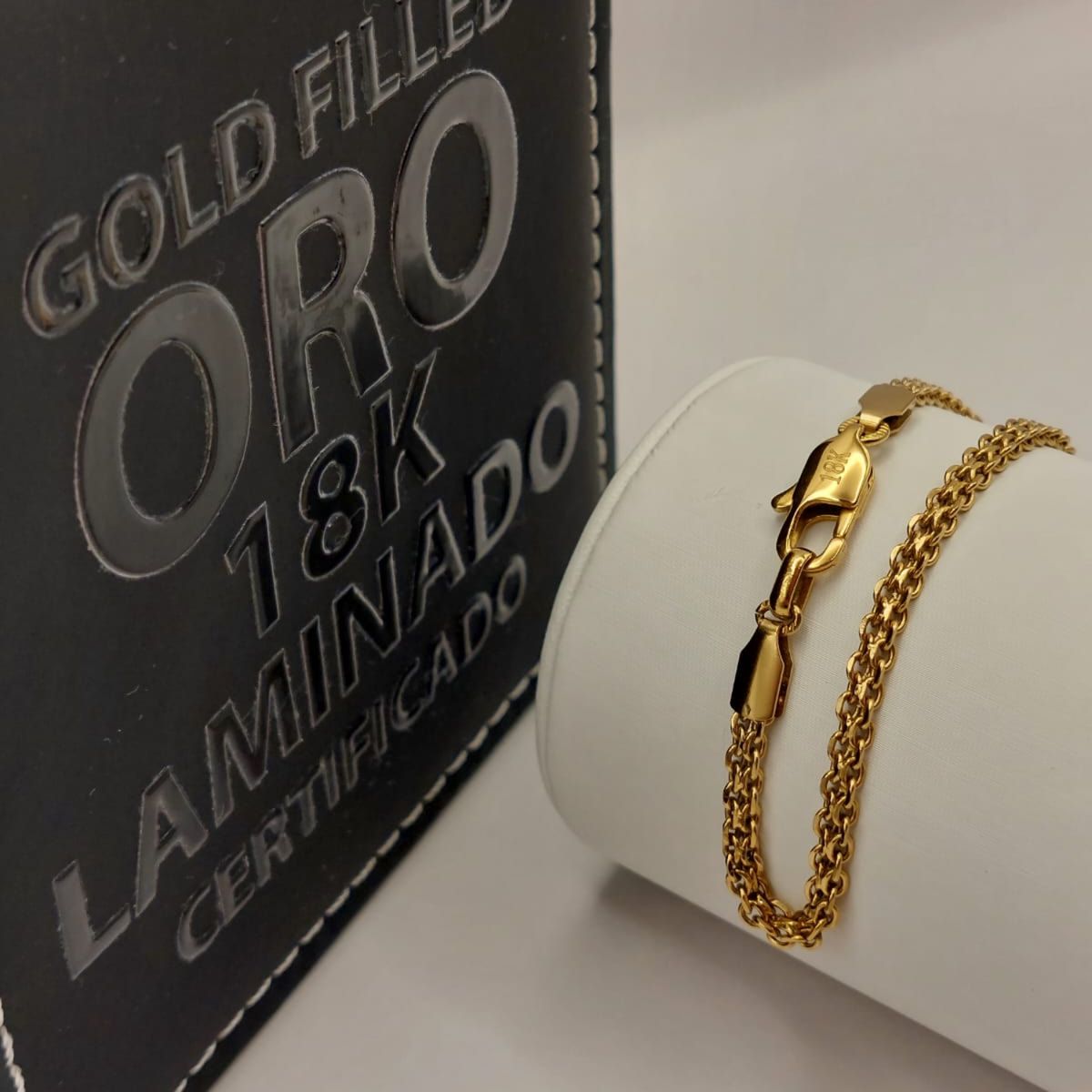 GENERICO - Pulsera de Tejido Chino en Oro Laminado 18k