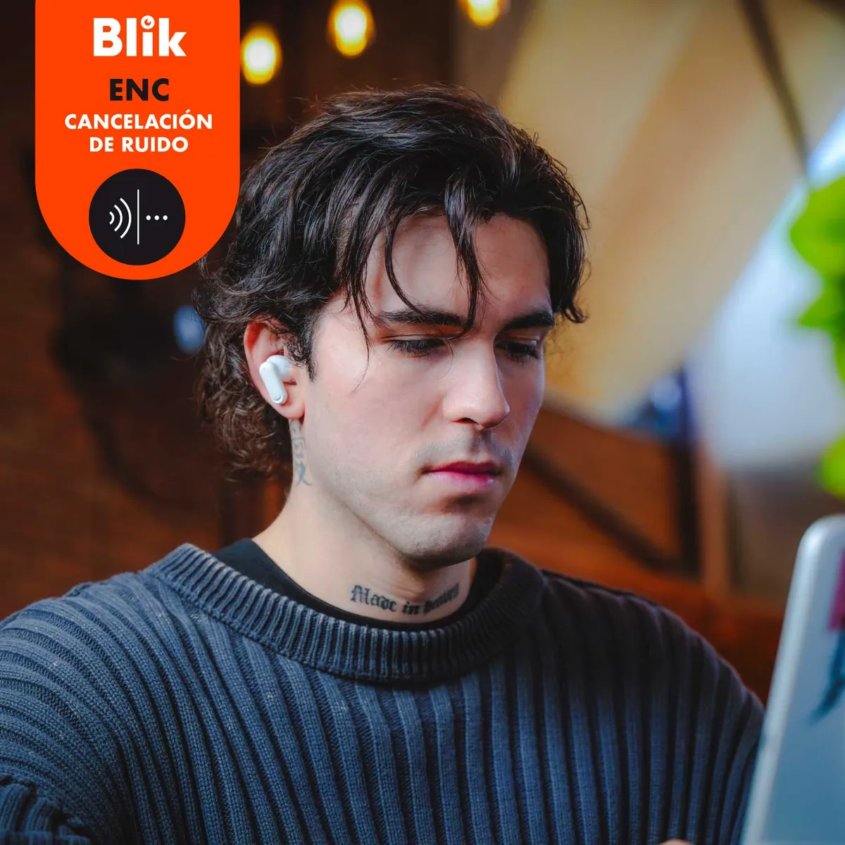 BLIK - Audifonos Bluetooth Inalámbricos Blik Air500 blancos 30 hrs