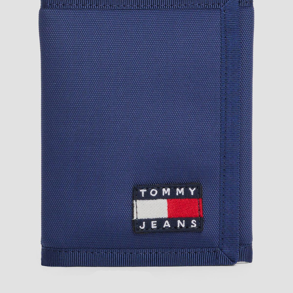 TOMMY HILFIGER - Billetera Daily Essential Blanco Tommy Jeans