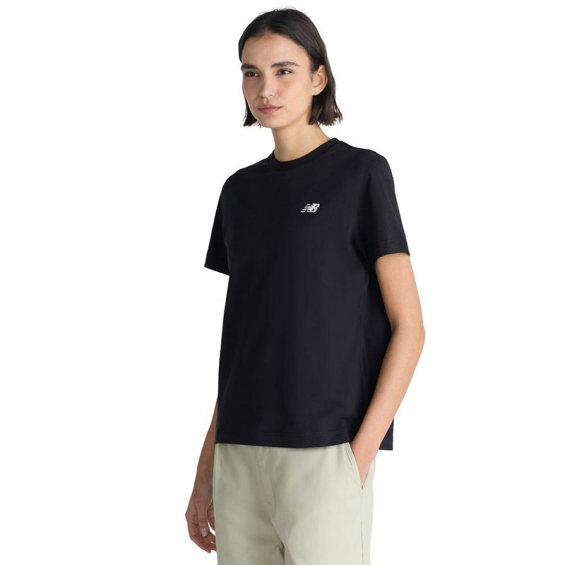 NEW BALANCE - Polera Mujer New Balance Essentials Negra