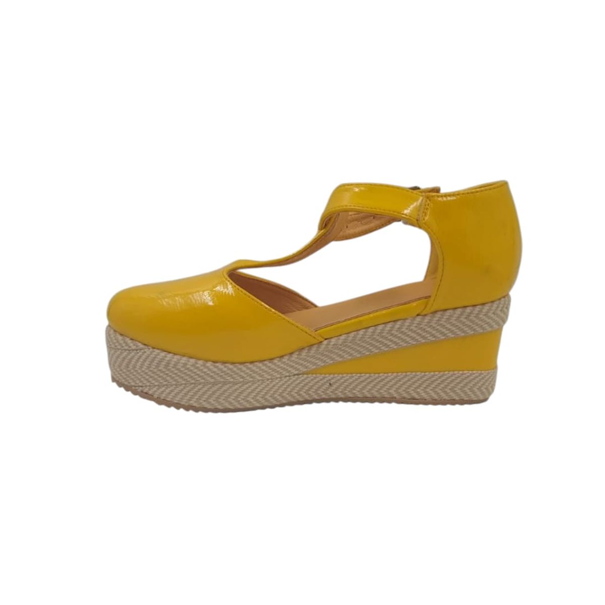 HERIEL - Zapato Panchita Amarillo Charol