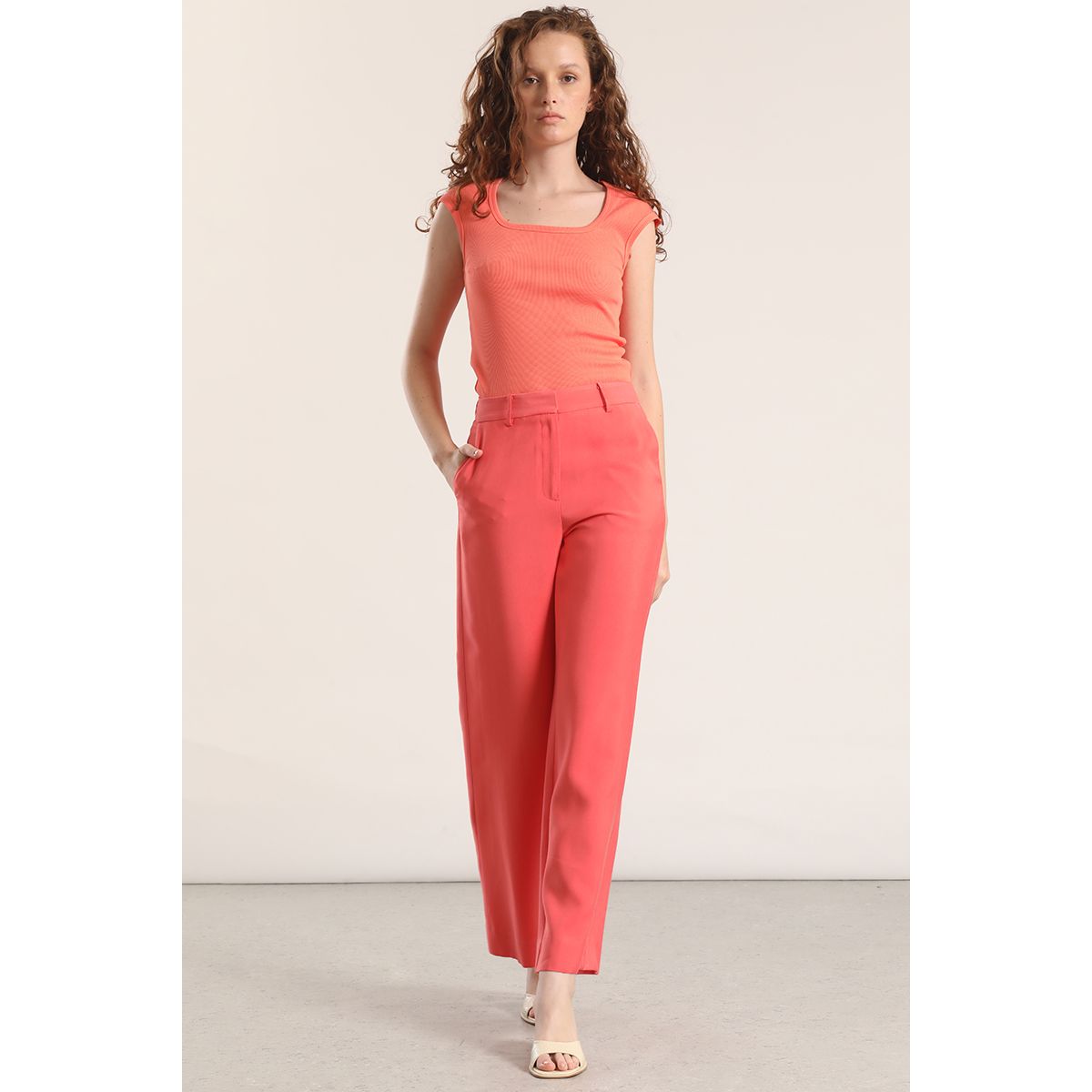 LIOLA - Pantalón recto liola mujer coral