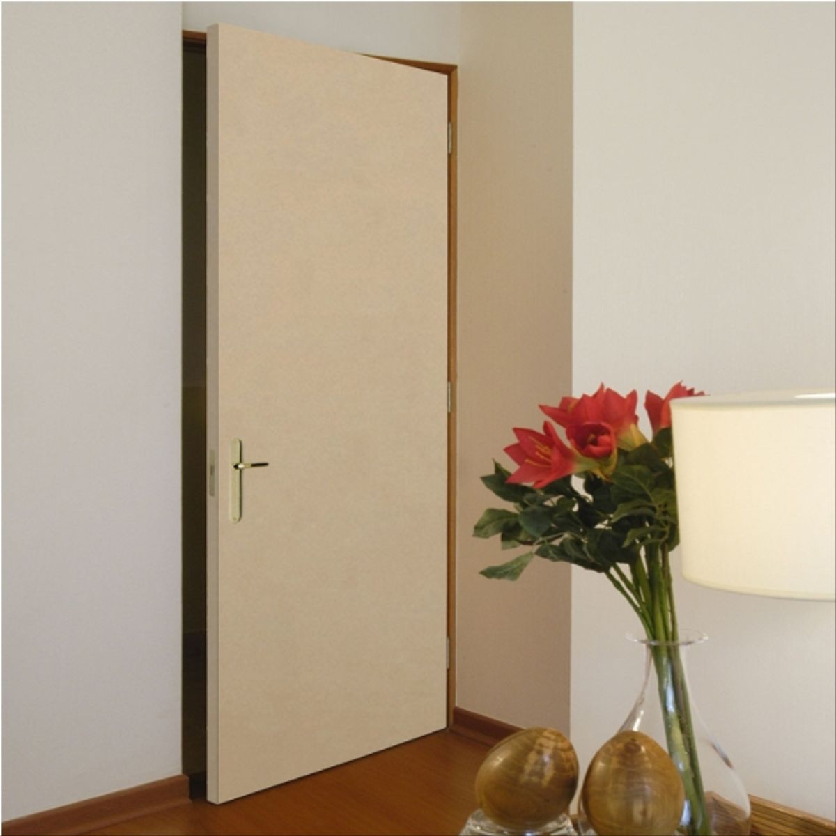 Puerta MDF 0,75x2,00mt, marca IGAL - Foto 2