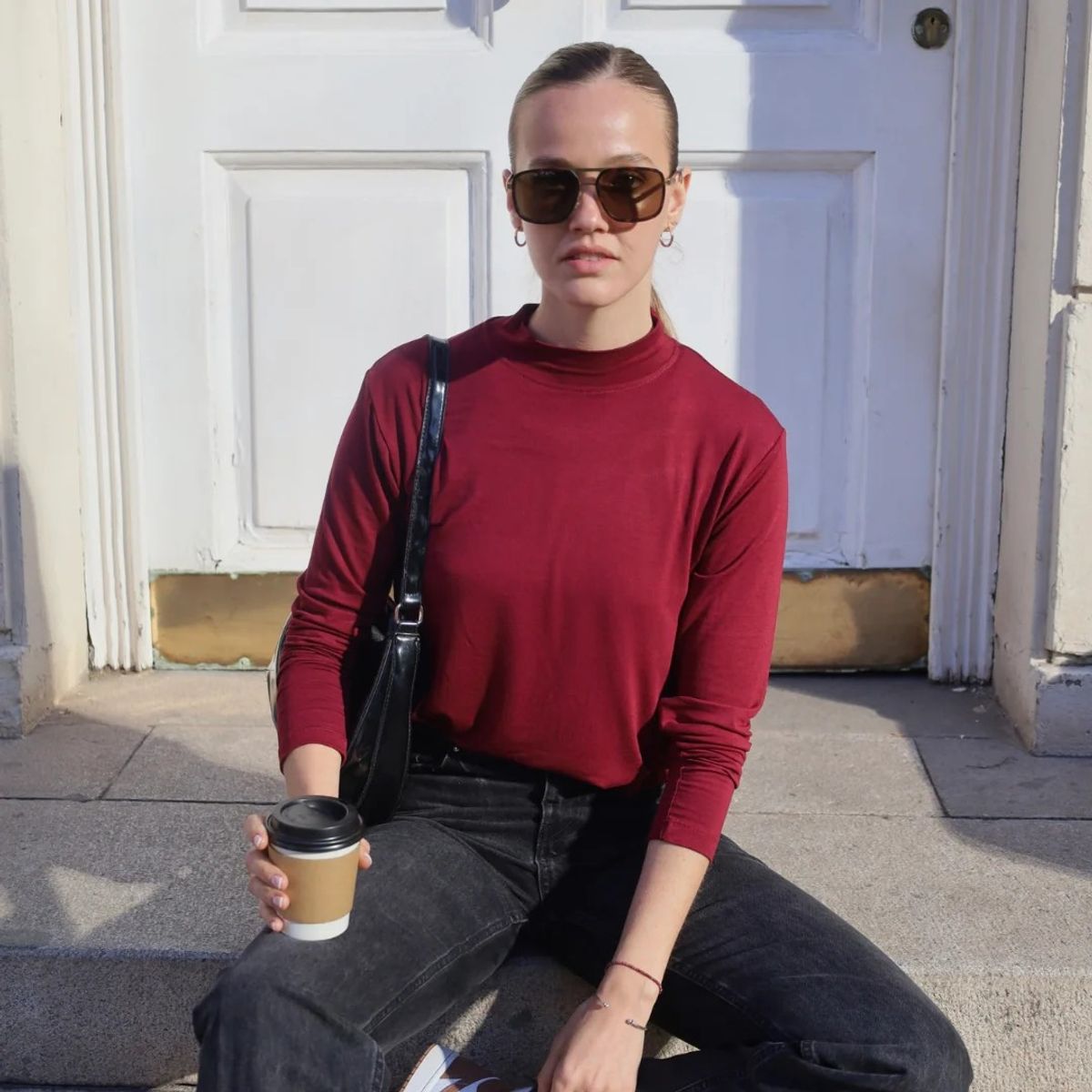 BIJOU - Beatle cuello alto burdeo de viscosa