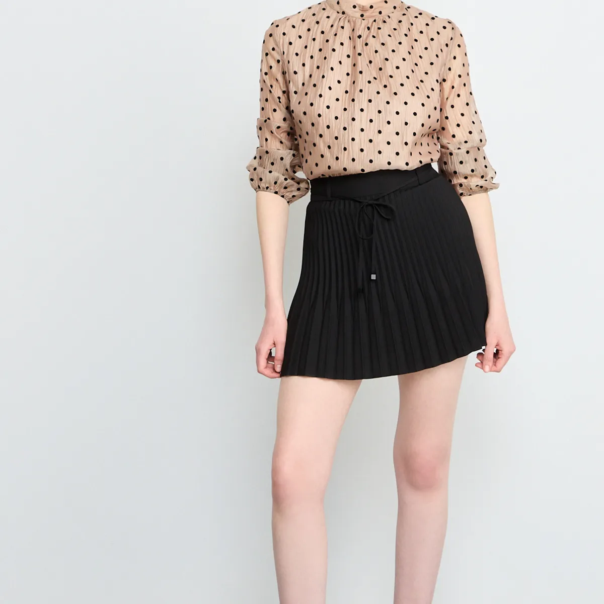 IO - Falda Corta Mujer Negro Io