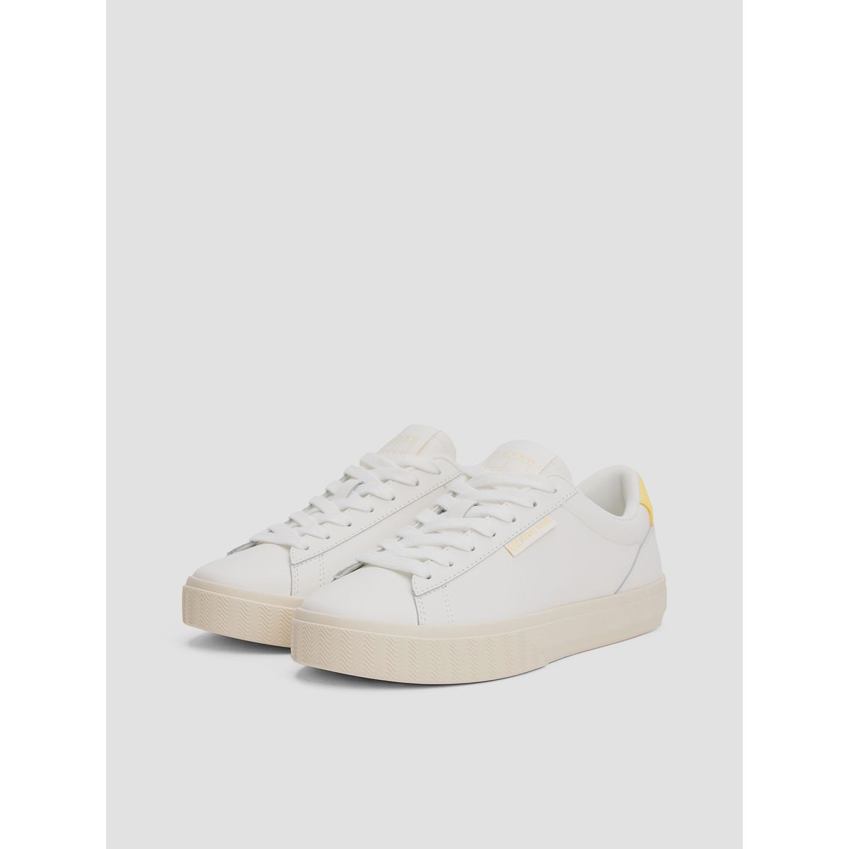 TOMMY HILFIGER - Zapatillas Essential De Cuero Con Logo Amarillo Tommy Jeans