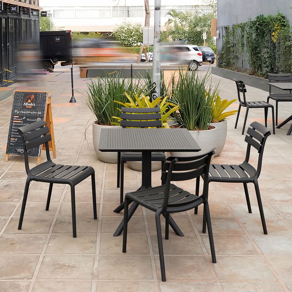 DECO EXTERIOR - 4 Sillas de exterior Helen color negro