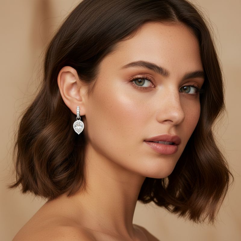 BLOOM CRYSTAL - Set  de Aros y charm Angelic Pear Drop con cristal de Austria
