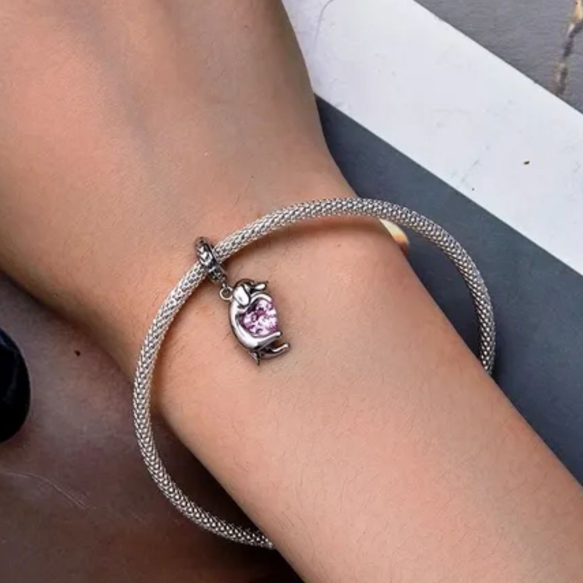 LK LUKSO - Charm Perrito sobre Corazón Rosa en Plata 925 