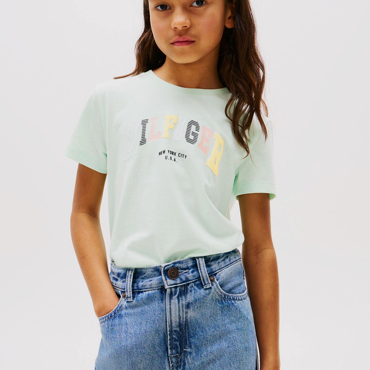 TOMMY HILFIGER - Polera Tipo Universitaria De Cuello Redondo Verde Tommy Hilfiger