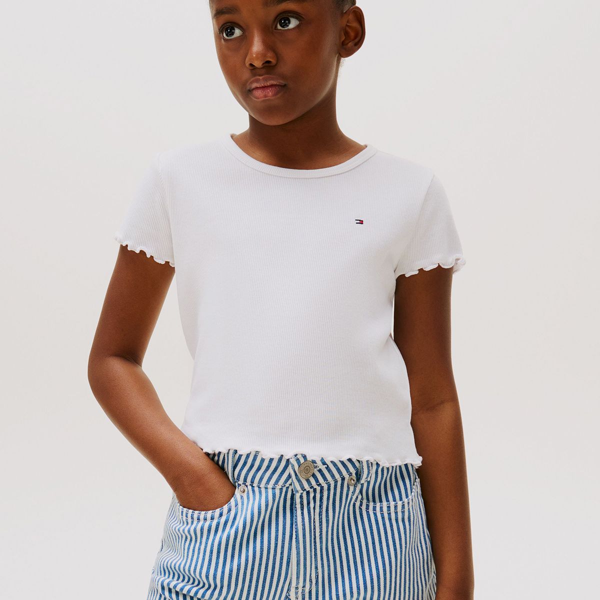 TOMMY HILFIGER - Polera Con Ribetes Fruncidos Blanco Tommy Hilfiger