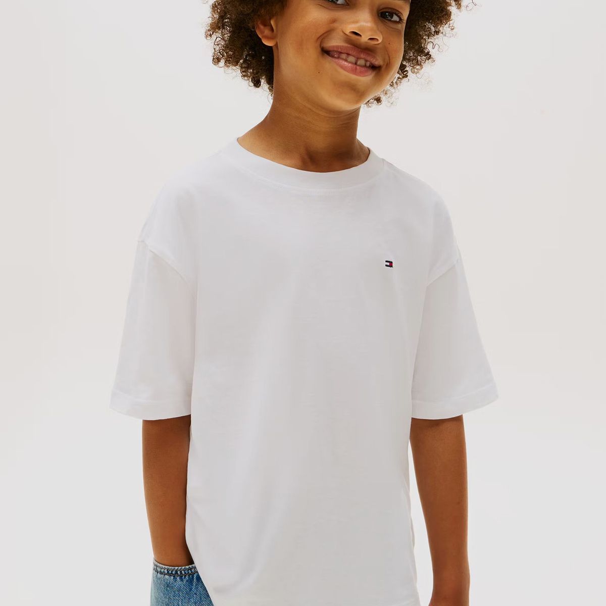 TOMMY HILFIGER - Polera De Cuello Redondo Con Logo Bordado Blanco Tommy Hilfiger