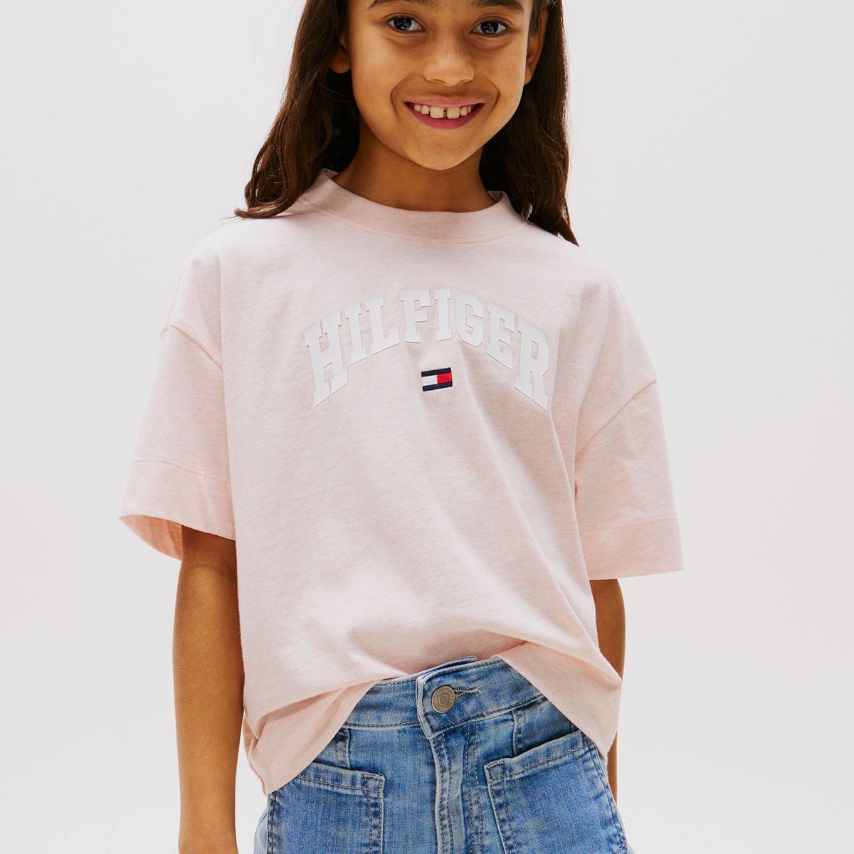 TOMMY HILFIGER - Polera Jaspeada Con Logo Universitario Rosado Tommy Hilfiger