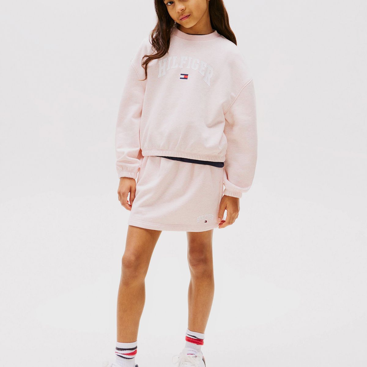 TOMMY HILFIGER - Polerón Universitario De Corte Amplio Rosado Tommy Hilfiger