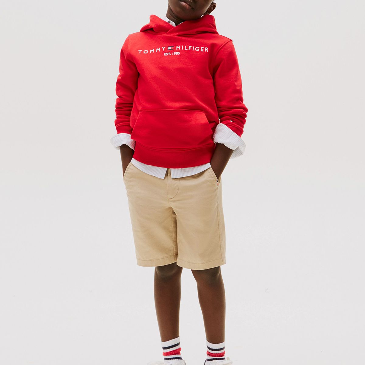 TOMMY HILFIGER - Polerón Con Gorro Y Logo Bordado Essential Rojo Tommy Hilfiger